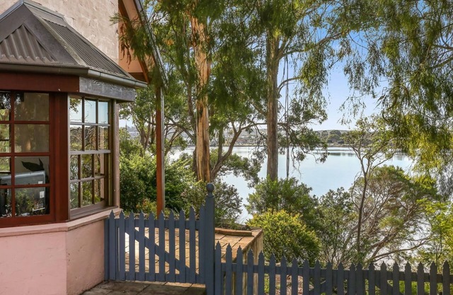 Cornwall Cottage - Fantastic Lake View