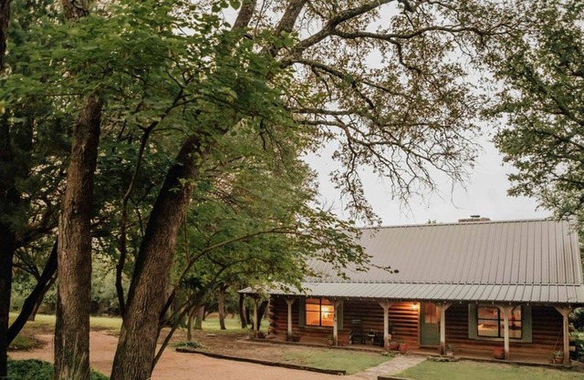 Coronado's Cabin on Elm Creek