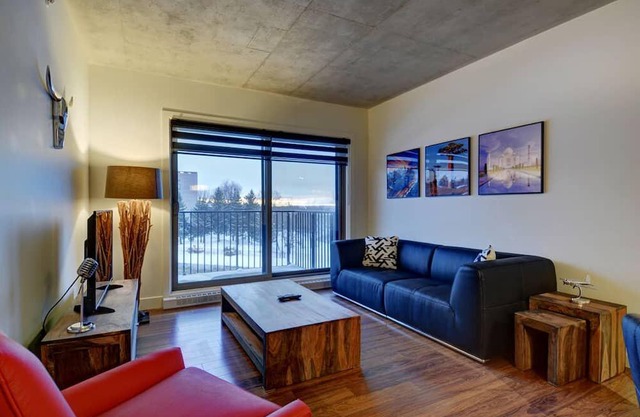 Corporate Stays | La Garde | Modern 2BR