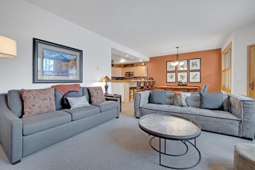 Corral 203S by Great Western Lodging