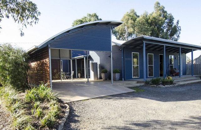 Cottage corrugado, Dunkeld.