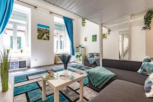 Corvin City Centre Apartment