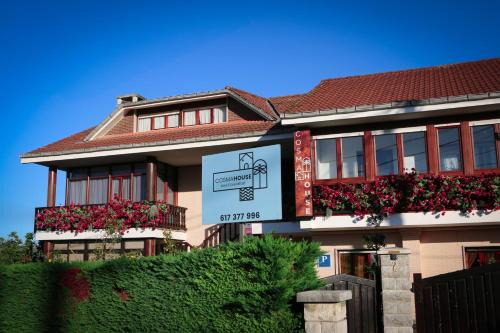 COSMA HOUSE
