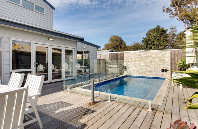Cosmopolita en Mornington