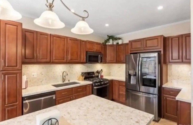Cost Efficient Stay in Oceanside