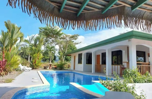 Costa Amor: Luxury Villa w/ Two Pools in Dominical, Costa Rica