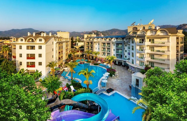 Costa Mare Suites