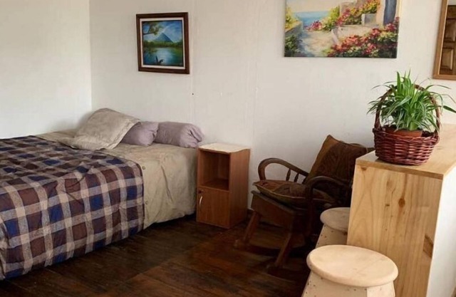 Costa Rica: ApartaEstudio Cerca de TODO