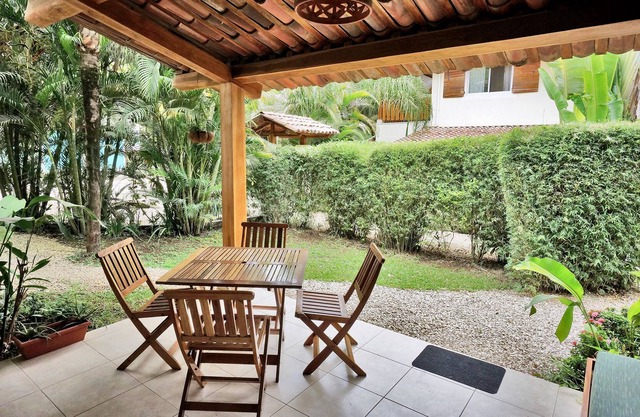Costa Riki Apartments
