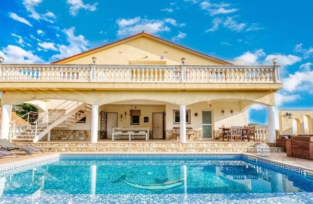 Costacabana - Villa Madonna