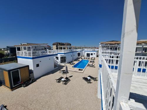 Costinesti Greek Bungalows