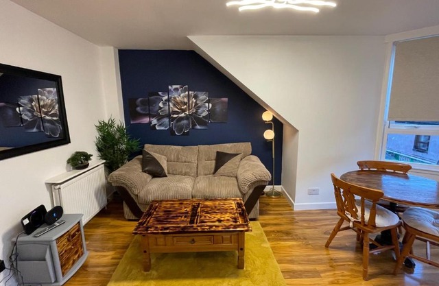 cosy 1 bed flat Largs