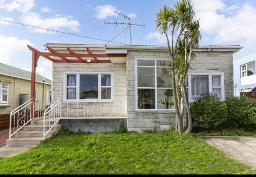 Cosy 3 bedroom Home in Kilbirnie