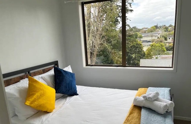 Cosy 3 Bedroom House in Auckland