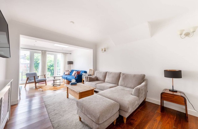 Cosy 5 Bedroom House Wembley Park