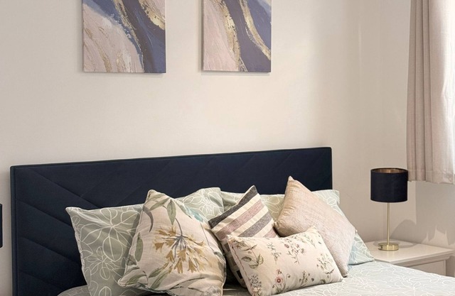 Cosy Adorable 1 Bedroom Studio in London