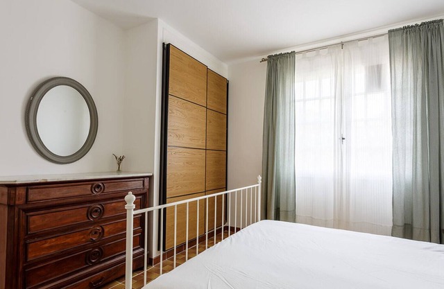 Cosy and Charming Family Home, South of France