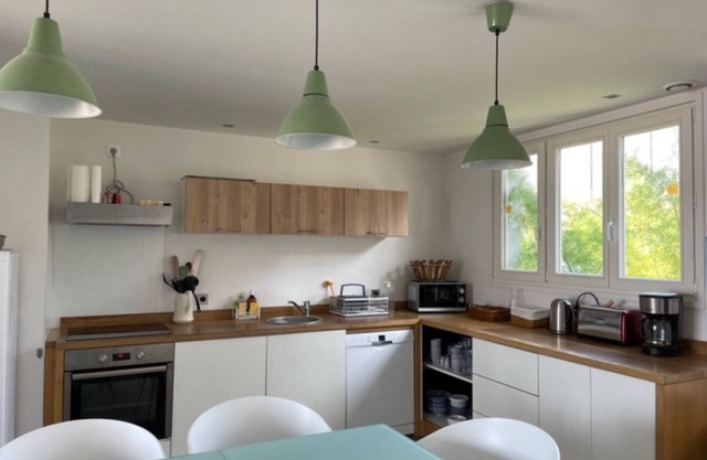 Cosy and comfortable 8-person seafront
