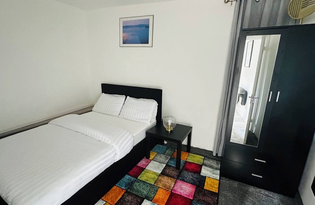 Cosy and Comfy Deluxe Luxury Apartment close to the o2 Arena, Cutty Sack / Parks