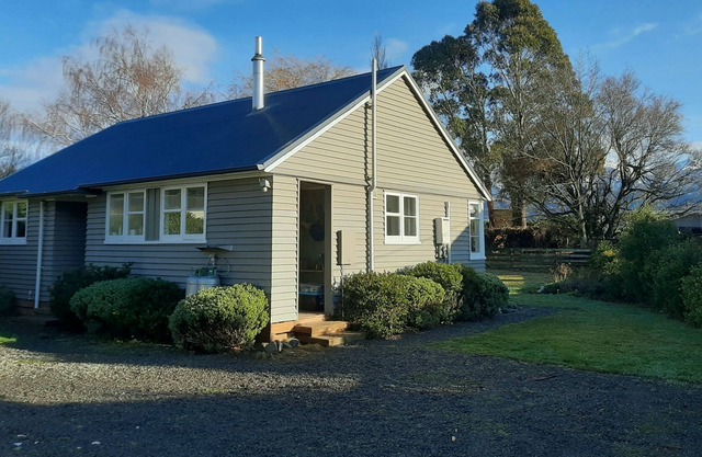 Ranger Cottage: acogedor y verde amable