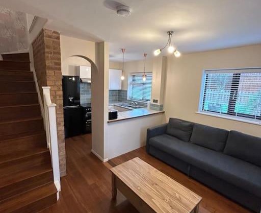 Cosy and Stylish, 1 Bed House