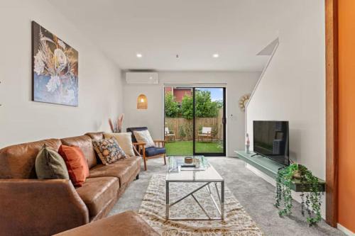 Cosy and Stylish Auckland Home