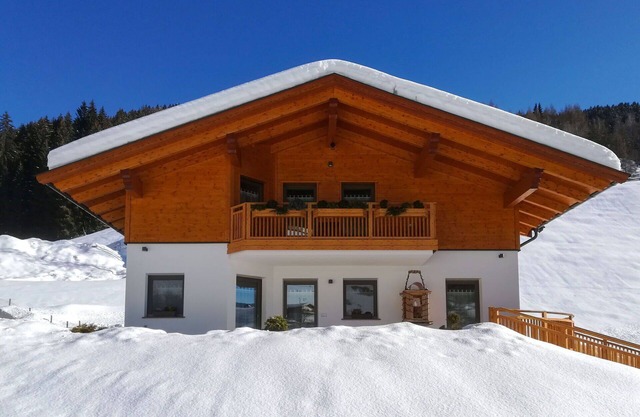Hermoso apartamento para 4 personas con WIFI, TV, terraza y aparcamiento