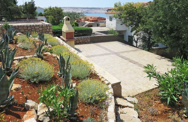 Acogedor apartamento para 2 personas con A/C, WIFI, TV, terraza y aparcamiento