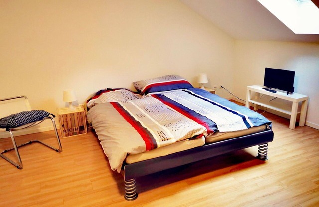 Acogedor apartamento para 2 personas con WIFI, TV, balcón y mascotas permitida