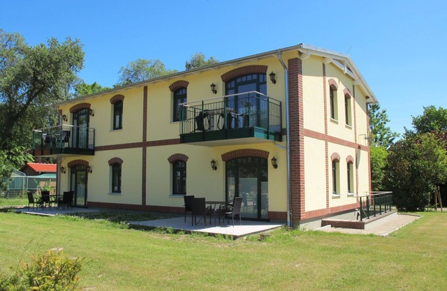 Bonito apartamento para 3 personas con WIFI, TV, balcón, mascotas permitida y aparcamiento