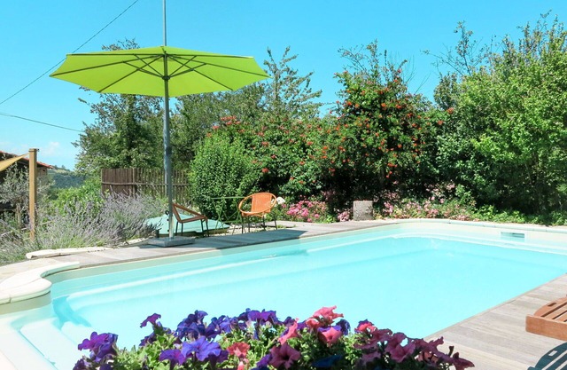 Precioso apartamento para 4 personas con piscina, terraza y aparcamiento
