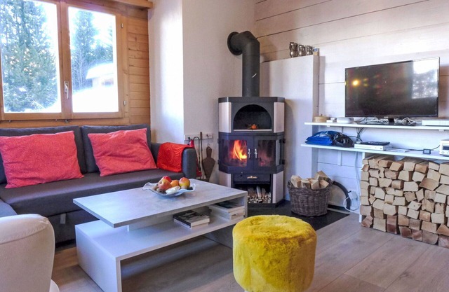 Bonito apartamento para 4 personas con WIFI, TV, balcón y aparcamiento