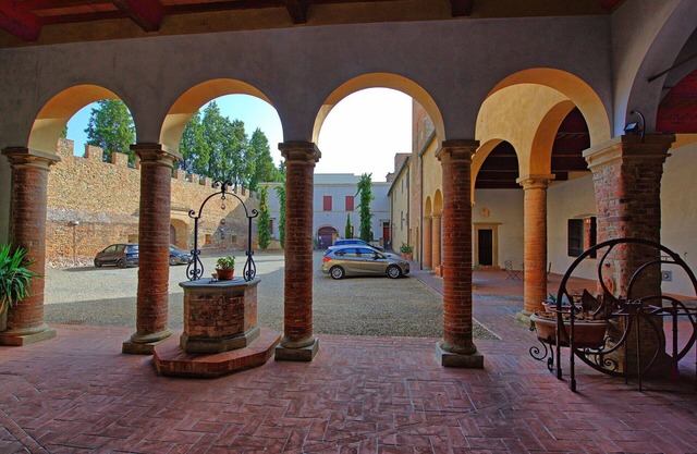 Precioso apartamento con WIFI, A/C, TV, vista panorámica y aparcamiento, cerca de San Gimignano
