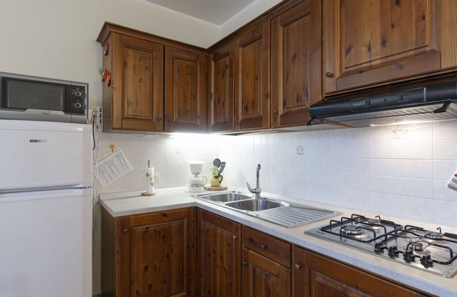Bonito apartamento con WIFI, TV, patio, mascotas permitida, vista panorámica y aparcamiento