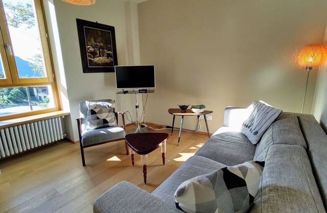 Hermoso apartamento para 4 personas con WIFI, TV, terraza, mascotas permitida y aparcamiento