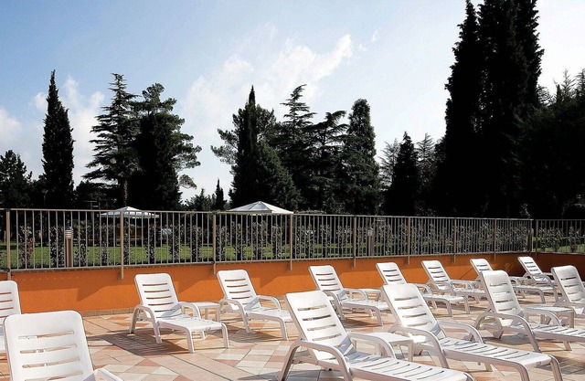 Precioso apartamento para 4 personas con piscina, TV, balcón, mascotas permitida y aparcamiento