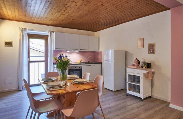 Precioso apartamento para 6 personas con WIFI, TV, mascotas permitida y aparcamiento