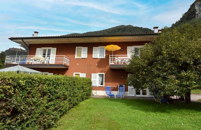 Bonito apartamento para 6 personas con WIFI, TV, terraza y aparcamiento