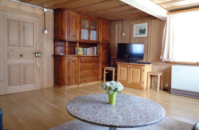 Precioso apartamento para 7 personas con TV, balcón y aparcamiento