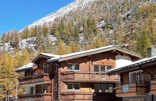 Cosy apartment for 6 people with WIFI, TV and balcony
