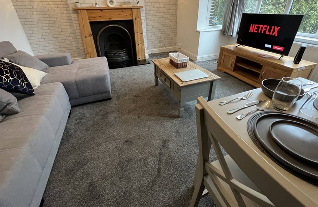 Baño Privado-Apartamento-Confortable-Vista al Jardín