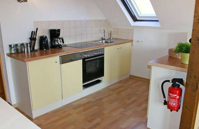 Acogedor apartamento en villa para 5 personas con WIFI, TV, terraza y mascotas permitida