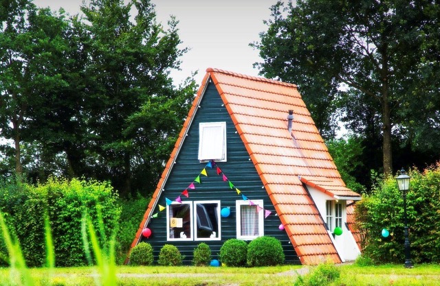 Hermoso apartamento en villa para 6 personas con WIFI, TV, mascotas permitida y aparcamiento