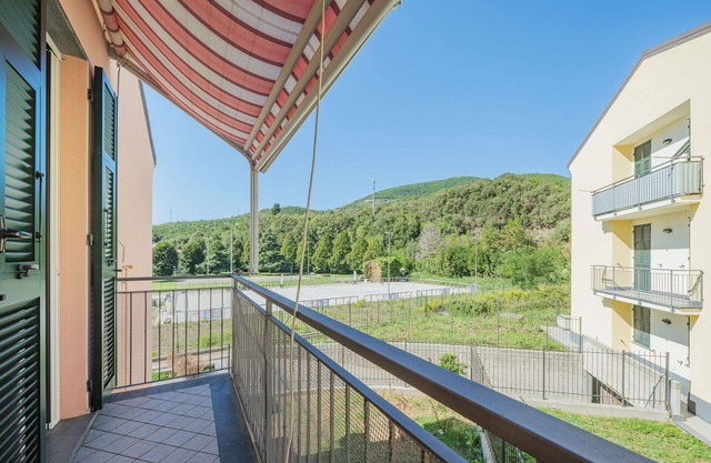 Hermoso apartamento para 4 personas con A/C, WIFI, TV, balcón y aparcamiento