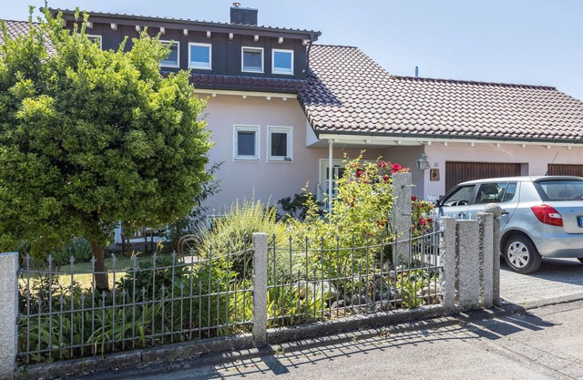 Acogedor apartamento "Rosengarten" cerca del lago de Constanza con Wi-Fi, terraza y jardín