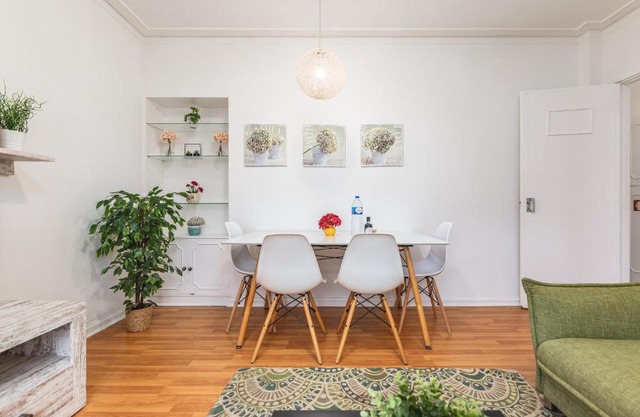 Cosy Apartment with Veranda in Gaia - 1E