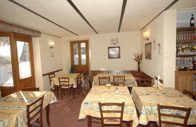 Hermoso apartamento con WIFI, piscina privada, TV, balcón, vista panorámica, aparcamiento
