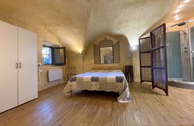 Hermosa casa de piedra, Drôme