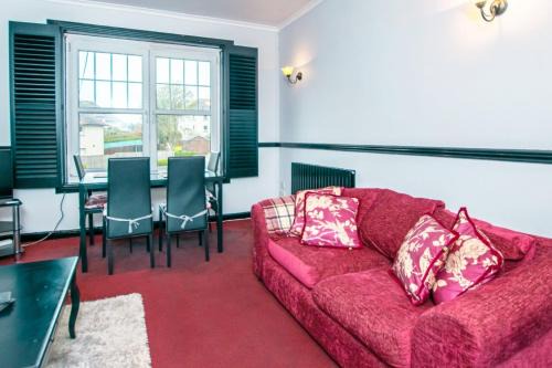 Cosy & Central 2BD Apartment Milngavie, Glasgow