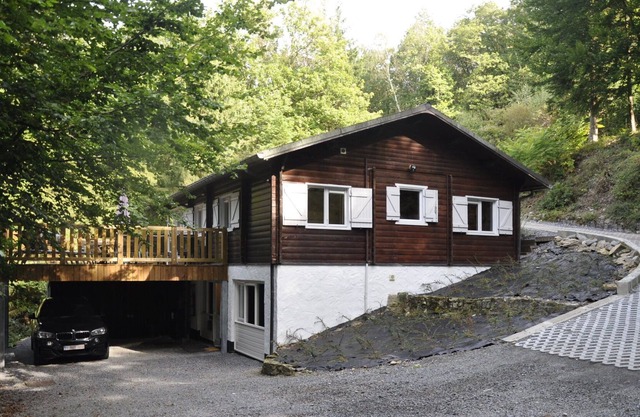 Acogedor chalet en Odeigne con jacuzzi